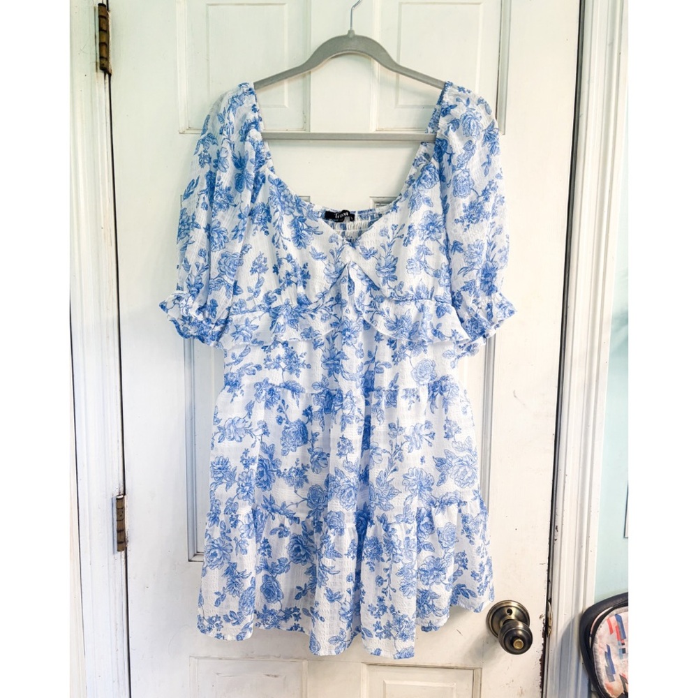 Trixxi Blue and White Floral Mini Dress